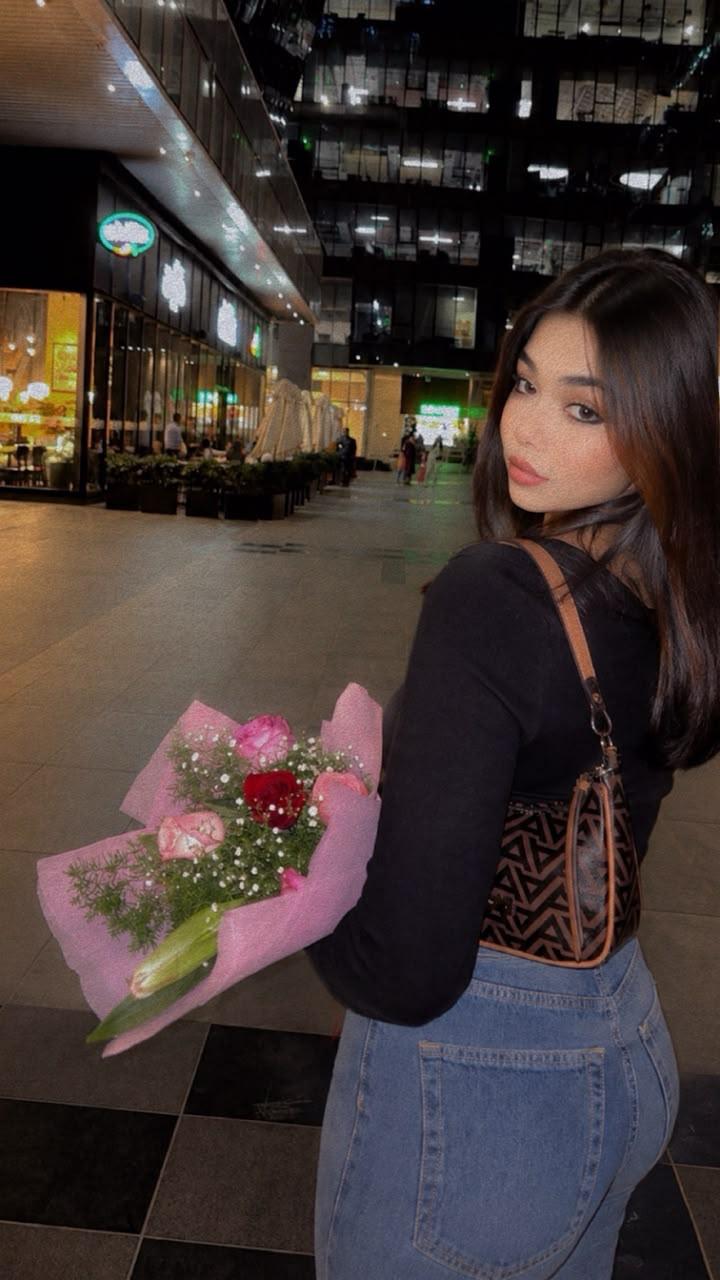 Hotel Call Girls in Bangalore – Riya hotel call girl near me